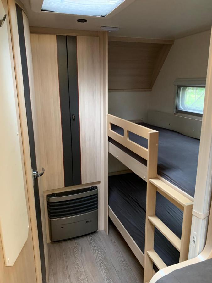 Przyczepy Kempingowe Vip - Osrodek Na Klifie Village - Hel Helska 11 Eksteriør billede