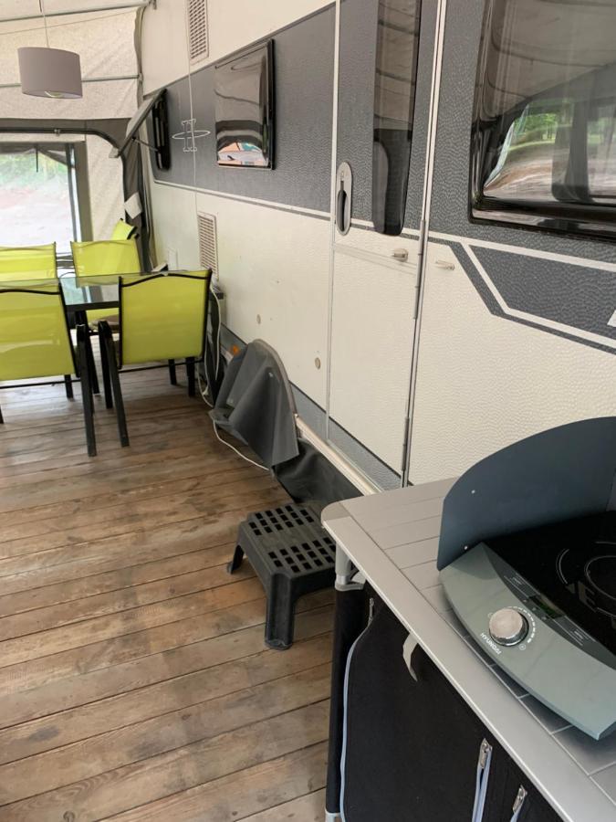 Przyczepy Kempingowe Vip - Osrodek Na Klifie Village - Hel Helska 11 Eksteriør billede